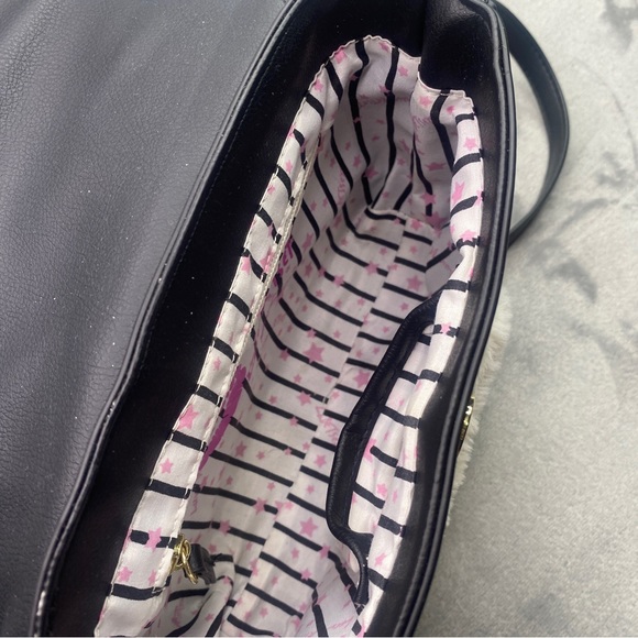 Betsey Johnson Penguin Crossbody Bag - Picture 5 of 11